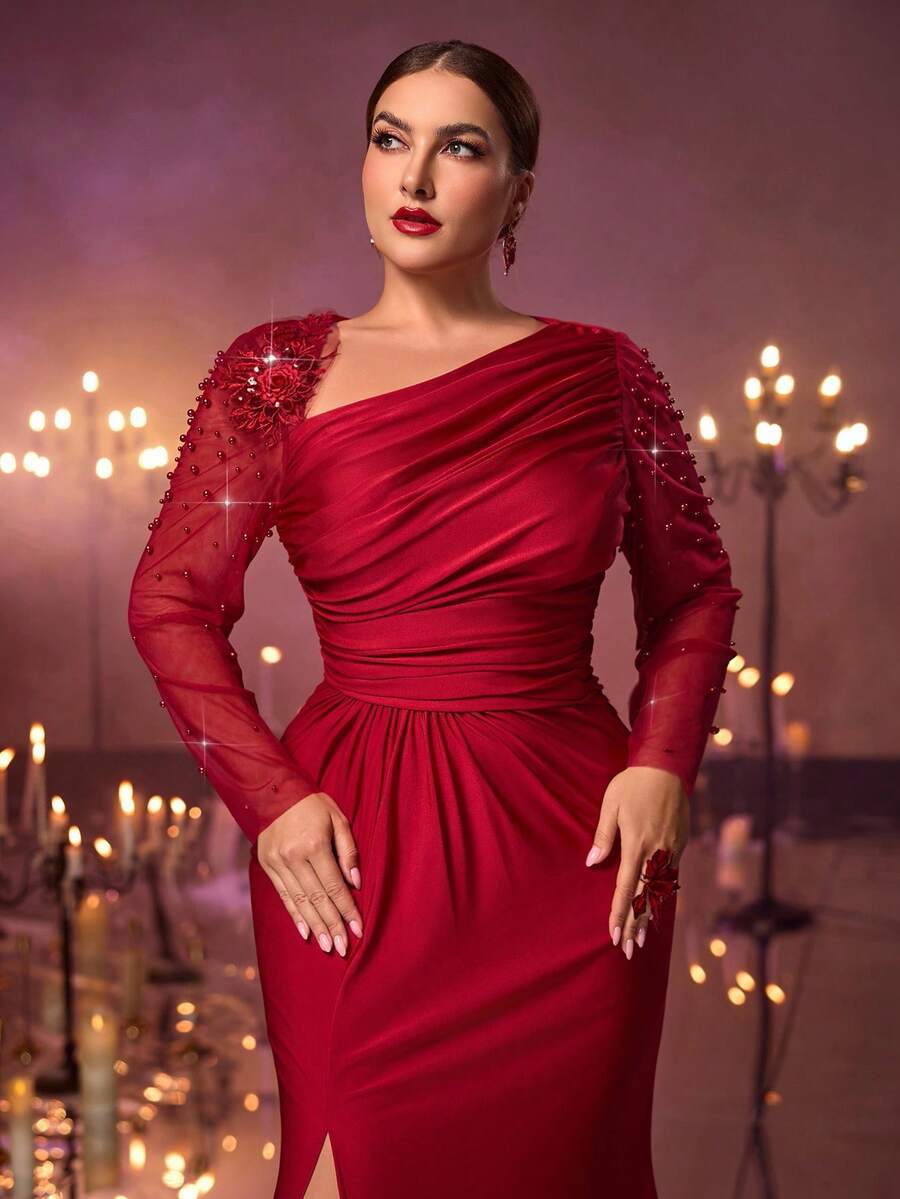 Glamrae Elegantes, romantisches Abendkleid in Große Größen mit asymmetrischem Ausschnitt, luxuriöser bestickter Applikation, langen transparenten Ärmeln, eingearbeiteten Pailletten, geraffter Taille, hohem Schlitz und verziertem Meerjungfrauensaum