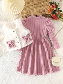 Elladie kids 女孩优雅高领泡泡袖收腰纯色纹理连衣裙和短款圆领毛绒蝴蝶结装饰背心套装，秋冬 - 粉色 - 查看 3