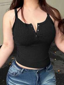 Dazy Plus 纯色半纽扣领合身弹力黑色短款吊带背心 - 黑色 - 查看 5