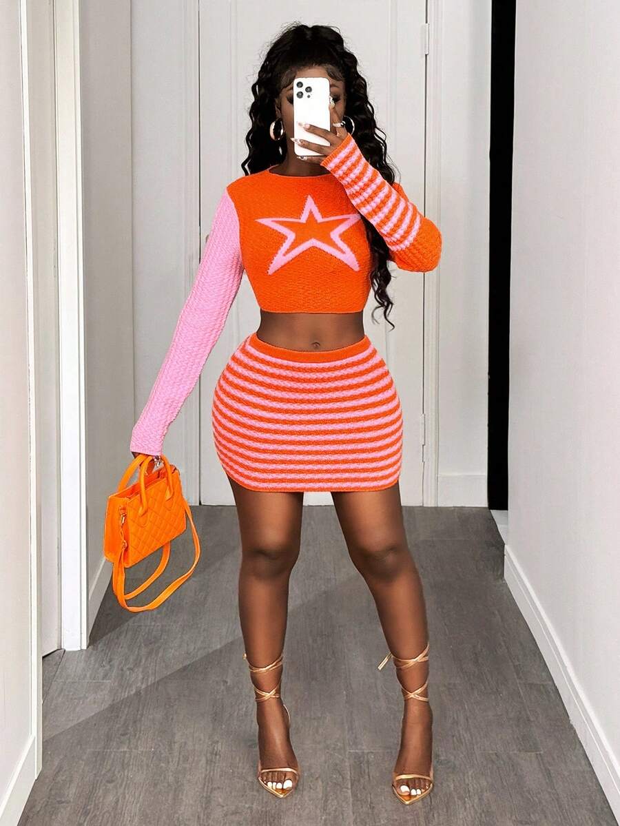 BamGleam Conjunto de Suéter de Duas Peças Feminino, Tricô de Manga Longa Listrado Colorido Laranja e Rosa, Saia Curta Laranja e Rosa Ajustada, Sexy, Casual, Férias, Viagem, Festa, Roupa Feminina para Primavera, Verão e Outono - Multicolorido - Visão 1