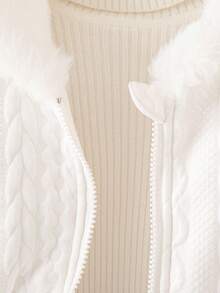 Genkimix Kids 1 件女童冬季 2025 新款夹克，提花毛绒衬里拉链开衫带帽，松紧腰带，白色简约优雅保暖外套 - 白色 - 查看 5