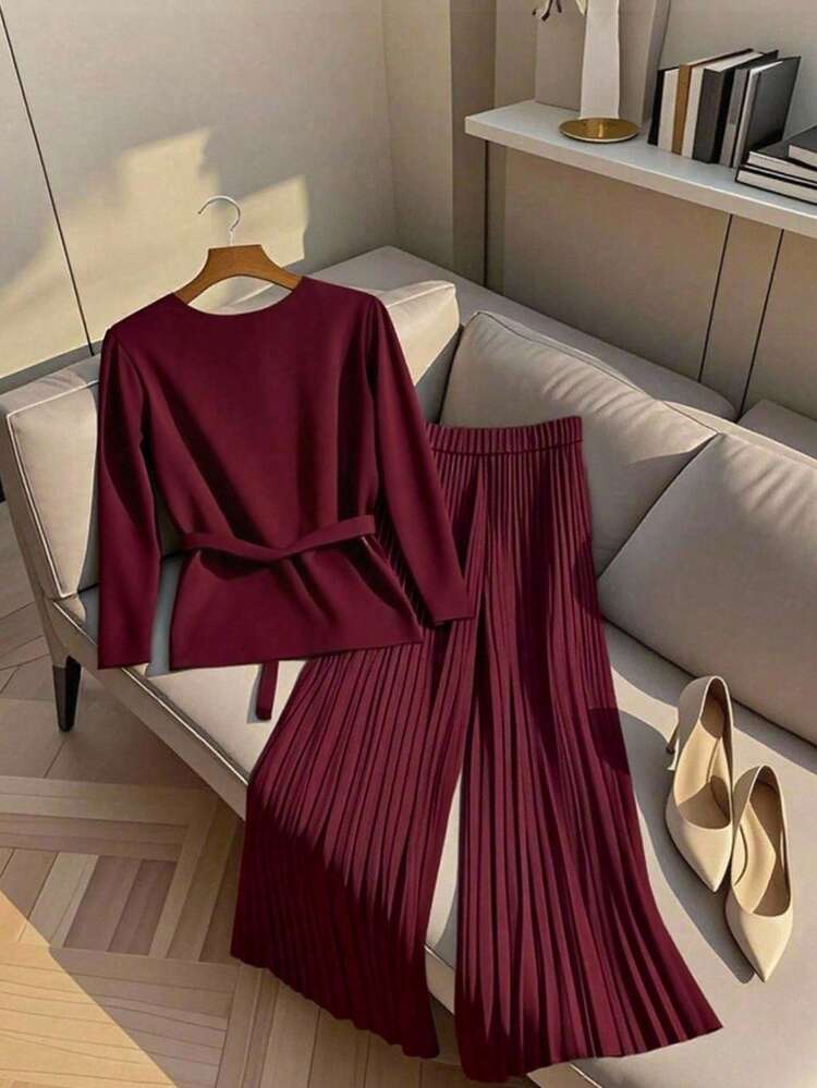 GlowEve 女式酒红色厚面料 V 领腰带设计长袖上衣和阔腿褶皱裤优雅精致的服装，适合返校、教师服装、学生制服、感恩节、万圣节、生日派对、鸡尾酒会、工作服装、秋季新款时尚套装，长袖上衣和阔腿裤 2 件套 - 酒紅色 - 查看 2