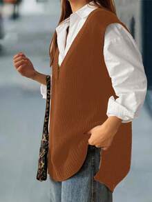 Calvaya 大码休闲宽松V领纯色毛衣背心 - 駝色 - 查看 1