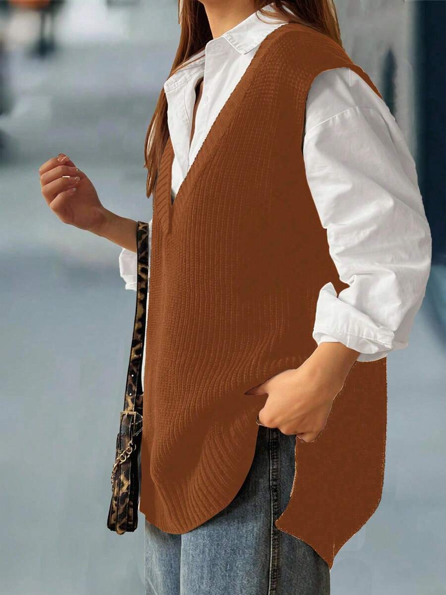 Calvaya 大码休闲宽松V领纯色毛衣背心 - 駝色 - 查看 1