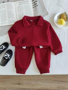 SHEIN 2 件套男婴幼儿新生儿 0-3 岁休闲优雅运动日常百搭燕麦色 Polo 领运动衫 + 裤子套装，婴儿家居户外配套服装 - 酒紅色 - 查看 1