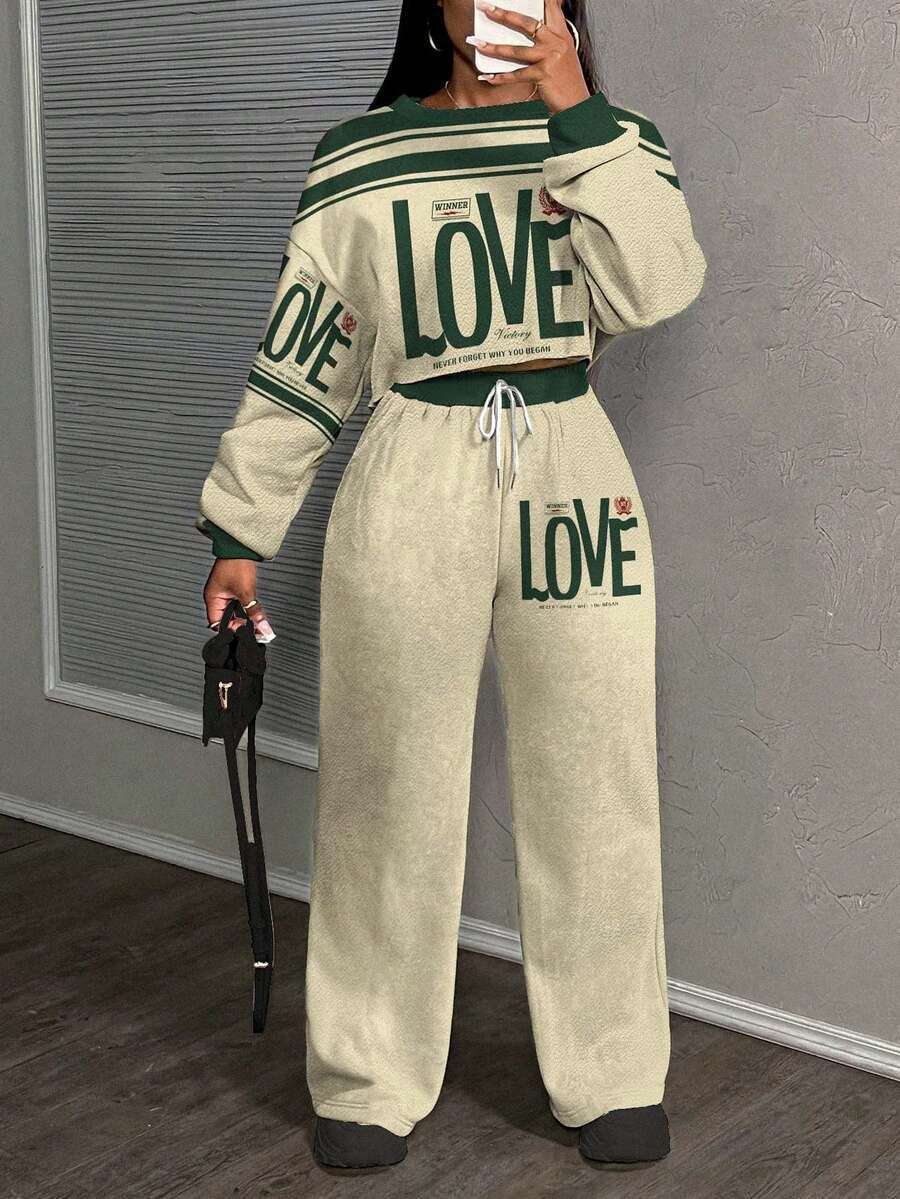 Slaydiva 2025秋冬/女士秋装/秋季女装/女士冬装/冬装/Y2K/街头潮流/女士两件套/返校季/女士外出服/爱情图案 - 彩色 - 查看 1