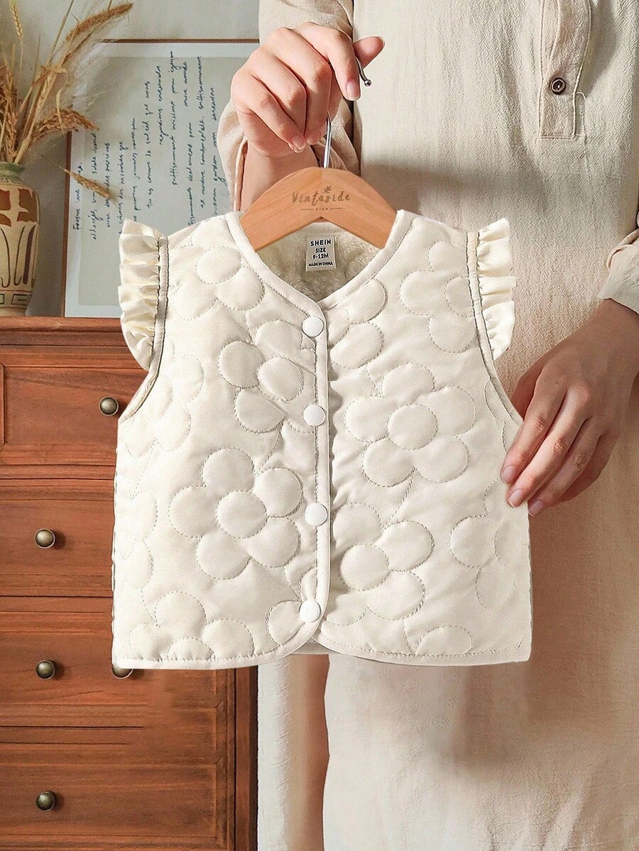 SHEIN Vintaside Kids 女婴绗缝背心，荷叶边装饰，保暖内衬，可爱舒适，适合室内外穿着，秋冬季节皆宜。