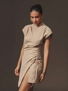 Hauture Váy ngắn không tay xẻ tà cổ cao gợi cảm phong cách văn phòng Old Money Business - Màu Khaki - Xem 4