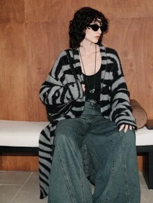 Uhlyne Minimalist Casual Black & White Animals Contrast Striped Asymmetrical Striped Long Sleeve Loose Fit Women Knitwear Cardigan, Autumn-Winter Halloween, Minimalist, Work Wear, Teacher Outfits, Back To School, Fall , Business Casual,Old Money - Multicolor - View 6