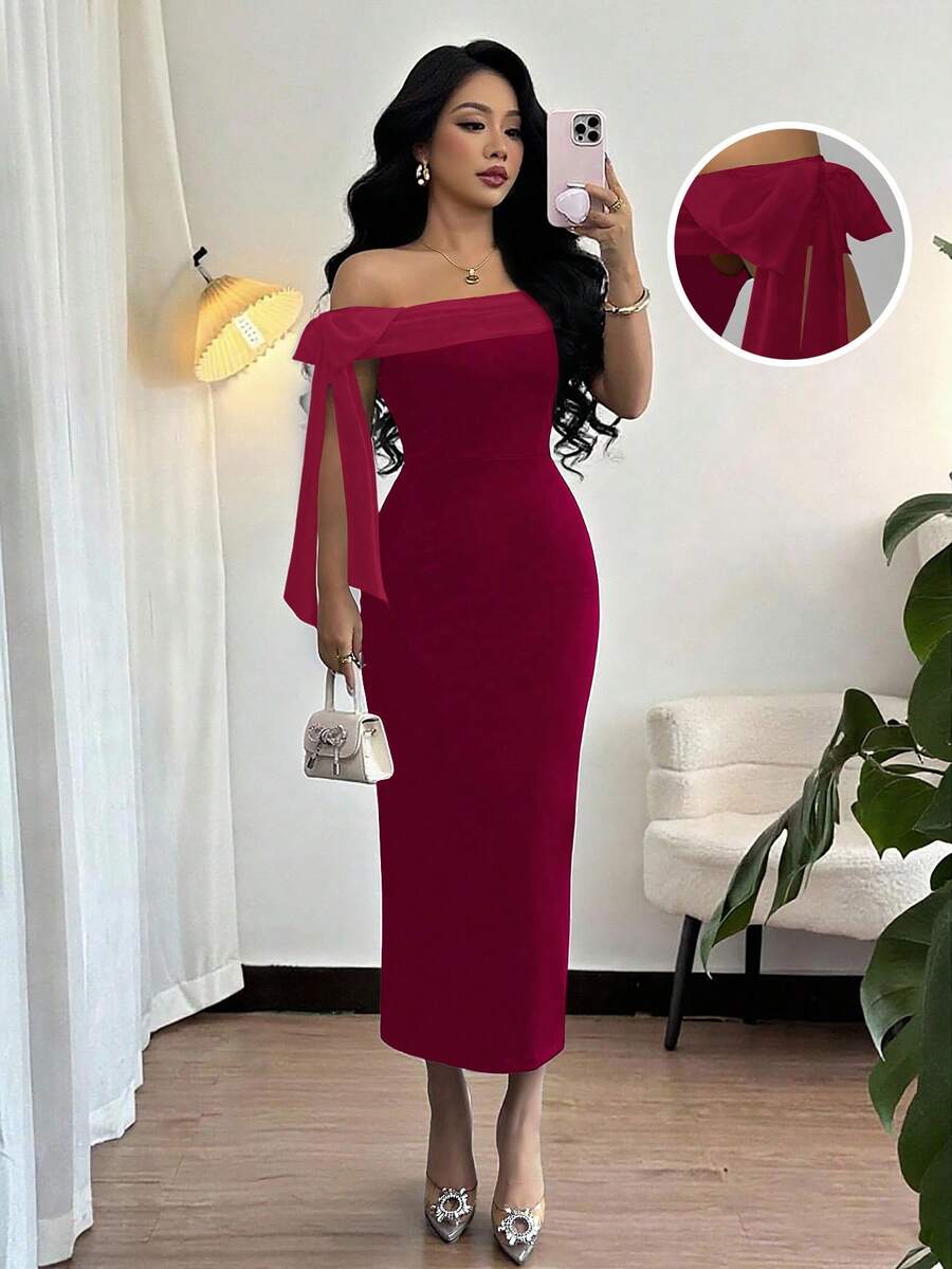 Rafferiza 1件女士优雅纯色收腰性感露肩连衣裙 - 酒紅色 - 查看 1