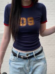 DAZY 女款夏季休閒街頭風運動日常校園拼接深藍色數字印花短袖T恤球衣圖案T恤 - 藏蓝色 - 查看 4