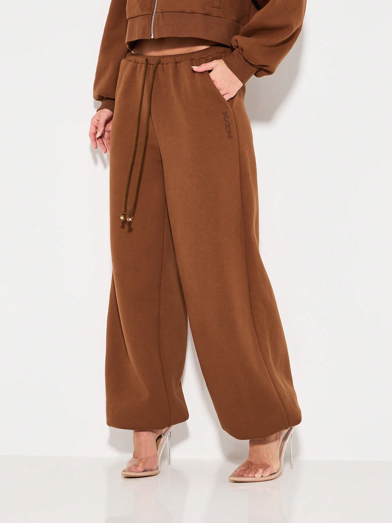 KIZN Jogginghose mit hoher Taille und weitem Bein und Seitentaschen
