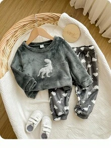 Baby Boy Cute Cartoon Pattern Fluffy Long Sleeve Pajama Set, Autumn/Winter Fall Baby Boy Versatile Casual Cute Cartoon Dinosaur Pattern Fluffy Long-Sleeved Trousers Plush Fur Lining Pajamas Set, Autumn And Winter, Plush Fur Lining Suit 2-Piece Set, Versatile Autumn And Winter Warm Fashion, Cutting-Edge Fashion Design Can Be Worn Indoors And Outdoors, Care For Baby's Skin, Mother's Shopping First Choice Suitable For Indoor, Outdoor, Daily, Sports, Play, Party, Photo, Vacation, Festival