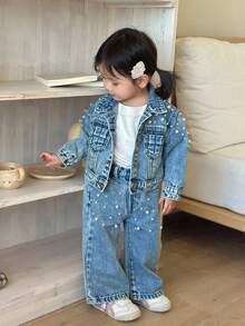 SHEIN 2 件套女婴白色珍珠装饰蓝色牛仔翻领长袖夹克和宽松裤子套装 - 淺色水洗藍 - 查看 3