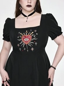 ROMWE Goth 大码女式心形刺绣方领泡泡袖休闲连衣裙 - 黑色 - 查看 6