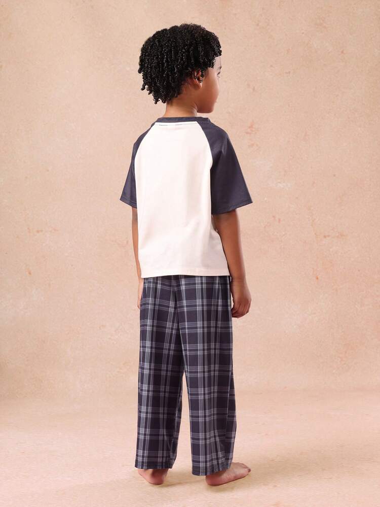 Maglietta raglan con stampa orsetto e pantaloni a quadri