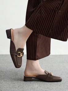 CUCCOO BIZCHIC Sepatu hak tinggi wanita minimalis modis dengan ujung persegi dan hiasan rantai logam, cocok untuk liburan, perjalanan, dan gaya retro untuk Natal dan Musim Semi. - Coffee Brown - View 5