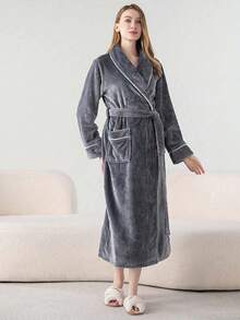 SHEIN 1PC Winter-Spring Thick Version Men's And Women's Bathrobe, Simple Long Style With Pockets, Suitable As Halloween/Valentine's Day Gifts,Thickened,Flannelette,Flannel - White Corduroy Robe - View 5