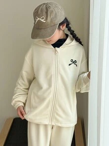 Genkimix Kids 女童活力蝴蝶印花长袖连帽夹克搭配宽松阔腿裤套装，蝴蝶印花装饰，口袋，连帽设计，宽松阔腿裤修饰腿部线条，舒适柔软，适合日常穿着、上学、购物、聚会、音乐会等 - 米色 - 查看 3