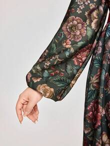 ROMWE EDITION Vintage Medieval Floral Print A-Line Plus Size Dress - Multicolor - View 8