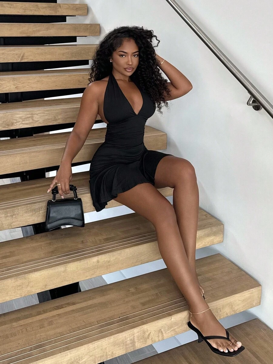 Alexandranx 性感黑色挂脖迷你连衣裙，休闲海滩度假风格，春夏 - 黑色 - 查看 1