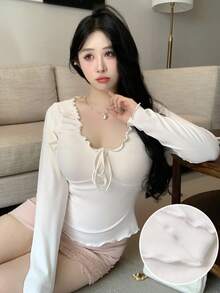 Dazy Plus 純色圓領荷葉邊飾綁帶長袖白色T恤，春秋短版上衣 - 白色 - 查看 7