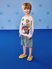 SHEIN | PAW Patrol 可爱卡通黄色碎石图案儿童拖鞋，男女通用，速干、轻便耐用的EVA材质，适合室内、浴室、游乐场、游泳池、海滩等场所穿着。 - 黃色 - 查看 6