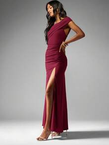 MISSGUIDED Elegant One Shoulder Evening Maxi Dress With Ruched Detail High Slit Floor Length Formal Party Wedding Guest Gown Holiday Celebration Outfit Christmas - Burgundy - View 6
