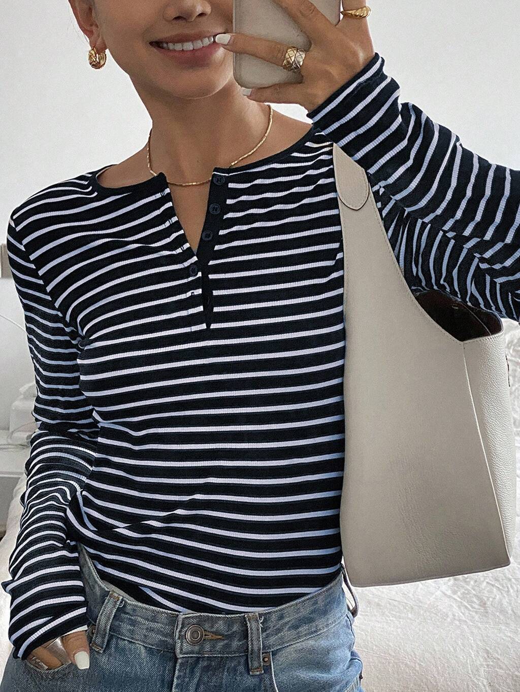 Maglietta a maniche lunghe con scollo a V a righe, per donna, adatta per primavera e autunno, abbigliamento donna per l'autunno