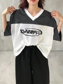 TrendSteals 女士撞色拼布摩托车风格字母印花 T 恤 - 白色 - 查看 5