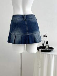 Elamini Chân váy denim ngắn xếp ly thời trang có túi đinh tán dành cho nữ - Màu xanh lam - Xem 2