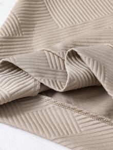 SHEIN 2-For-1 Kids/Tween Boys' Casual Versatile Textured Letter Fabric Pullover Crew Neck Long Sleeve Sweatshirt, Loose Fit Jogger Pants With Crossbody Bag Set, Suitable For Commuting, School, Casual, Travel, Sports, All Seasons,Kids' Back To School, Fall Winter