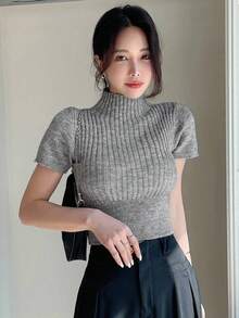 DAZY Mock Neck Crop Ribbed Knit Top - Grey - View 4
