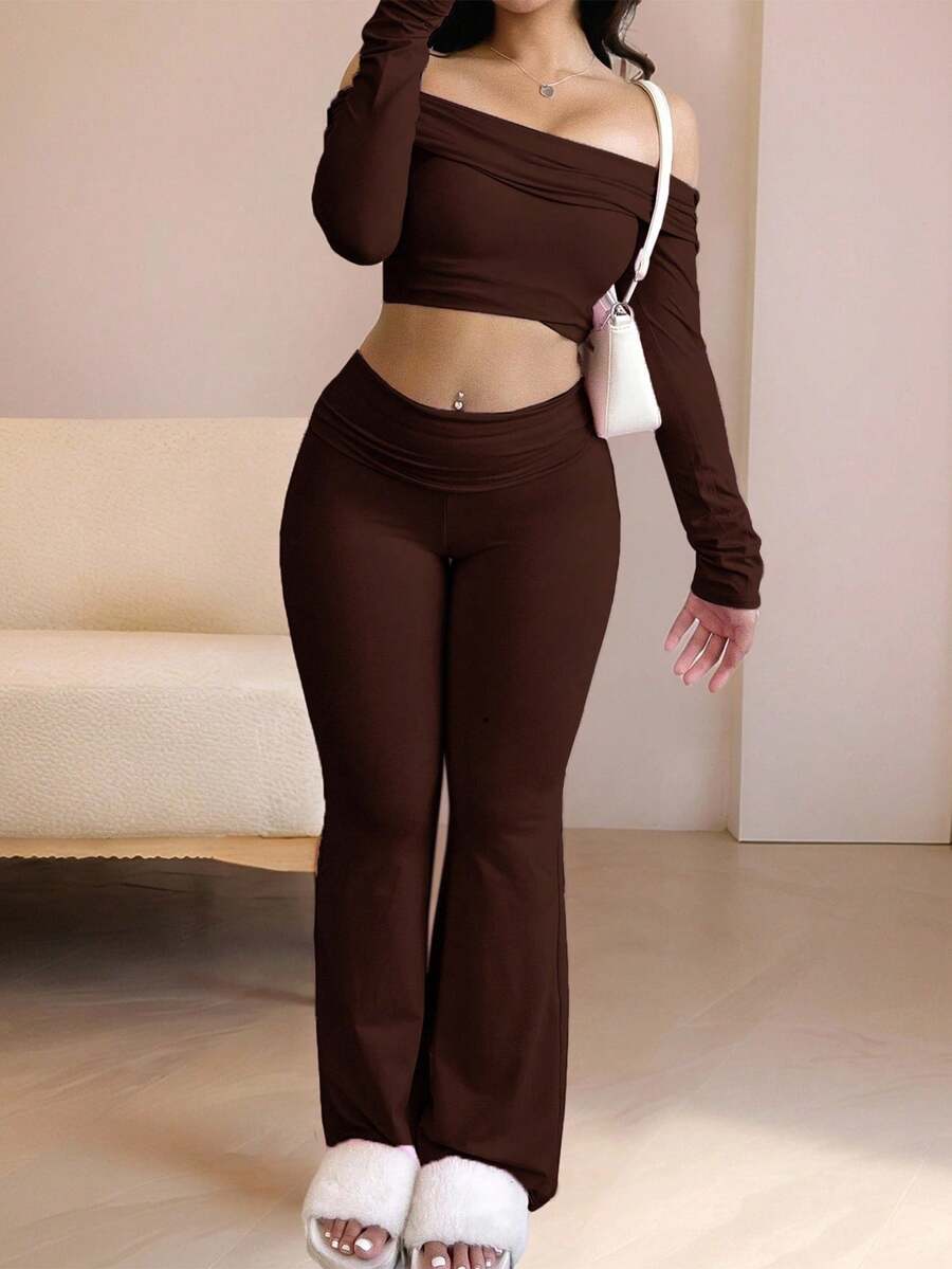 INAWLY Bộ 2 áo crop top tay dài trễ vai và quần ống loe ôm sát cho nữ, màu trơn - Cà phê nâu - Xem 1