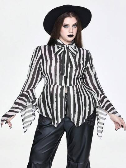 Blouse en mousseline de soie ajustée à manches évasées rayées noir et blanc grande taille style gothique