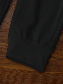 SHEIN Explorewe 男童针织休闲裤三件套，灰/蓝/黑三色可选，百搭长裤，适合户外、运动、日常穿着，秋冬季节穿着舒适，洛杉矶、纽约、加州等美国地区均可穿着。休闲运动裤/慢跑裤 - 彩色 - 查看 6