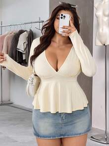 SHEIN EZwear 大码女士性感纯色深V领上衣，秋冬季，优雅，奶油黄，长袖，通勤、约会、聚会、保暖、派对、外出、婚礼宾客，时尚，圣诞节、新年、感恩节、派对、婚礼，优雅休闲奶油色长袖上衣 - 黃色 - 查看 5