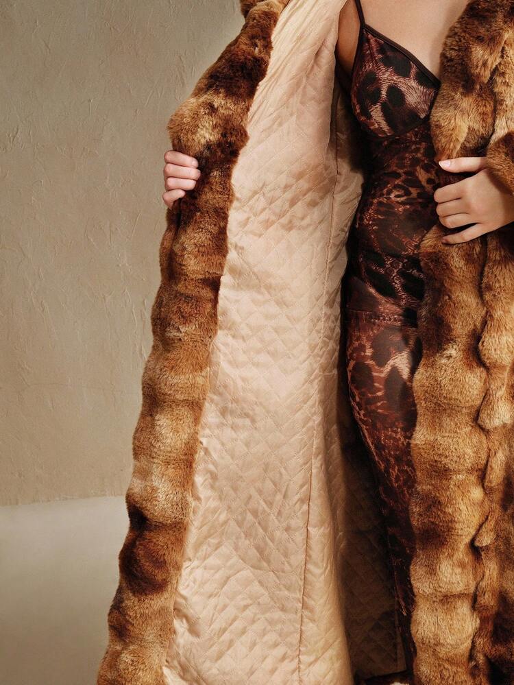 Plus Size Women Faux Fur Hooded Jacket, Fashionable For Autumn/Winter