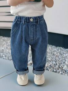 SHEIN Baby Boys'Casual Soft Cute Blue Denim Loose Wide Leg Ruffle Hem Tapered Jeans,For Baby Spring/Summer Indoor/Outdoor Wear Clothes And Daily Wear Outfits