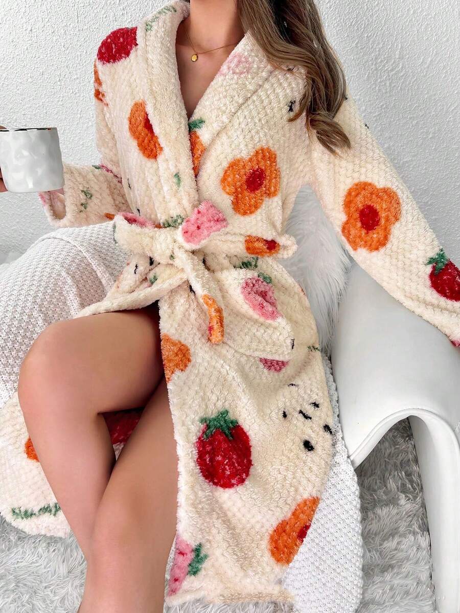 SHEIN Áo ngủ nữ, áo choàng tắm thời trang in hình dâu tây, áo choàng dài tay rộng rãi, mềm mại, ấm áp, thích hợp cho mùa đông, thích hợp cho tiệc tùng, sử dụng hàng ngày, trang trí phòng tắm tại nhà. - Nhiều màu - Xem 1