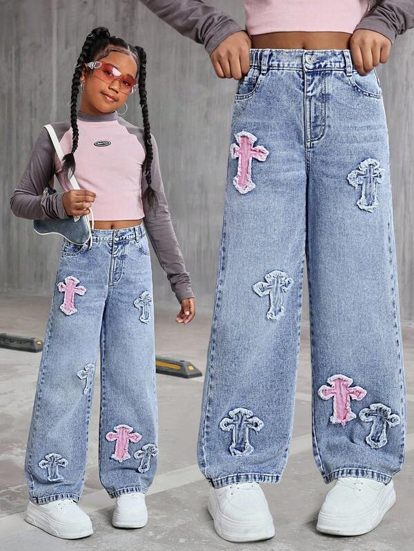 SHEIN Sparklyn Tween Girls' Wide Leg Jeans, Retro American Street Chic Casual Versatile College Style Recommendation, Pink & Light Blue Cross Embroidery Contrast Design Sweet & Fashionable, Elastic Waistband Comfortable Fit, Loose Silhouette , Suitable For Outings, Dates, Back To School, Hangouts With Friends, Parties, Making Your Girl A Stylish Fashion Trendsetter Fall Winter