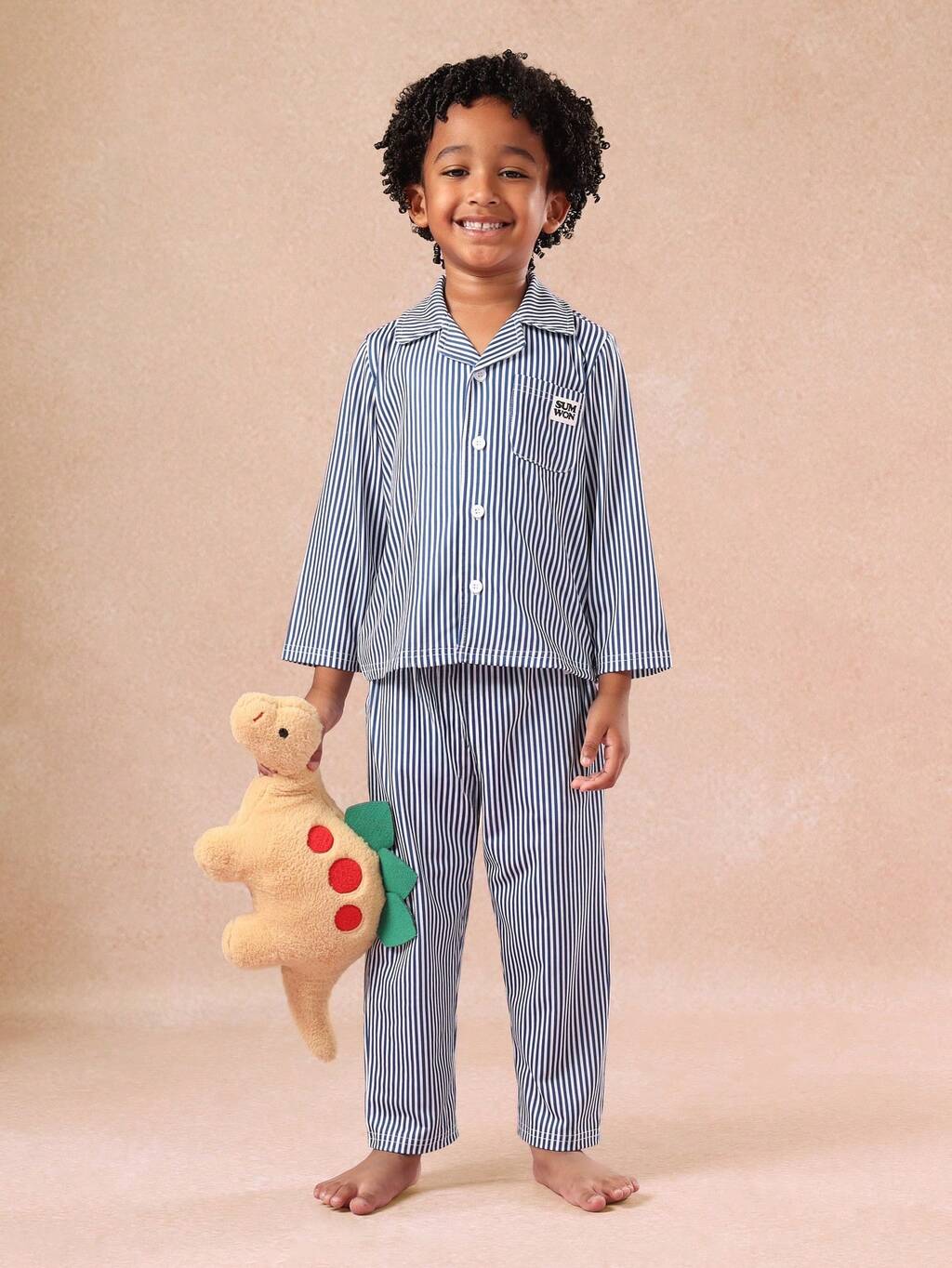 Pyjama boutonné rayé avec poche poitrine