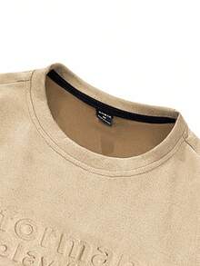 Manfinity Roghcode Manfinity Streetrush Men Street-Rush Loose Letter Embossed Drop Shoulder T-Shirt, Boy Friend Gifts, Streetwear , Oversized Hip-Hop Street,Fall - Brown - View 3