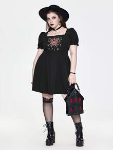 ROMWE Goth 大码女式心形刺绣方领泡泡袖休闲连衣裙 - 黑色 - 查看 1