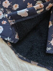 SHEIN Vintaside Kids 年轻女孩的碎花保暖内衬连帽纽扣夹克，时尚休闲，适合日常穿着 - 彩色 - 查看 8