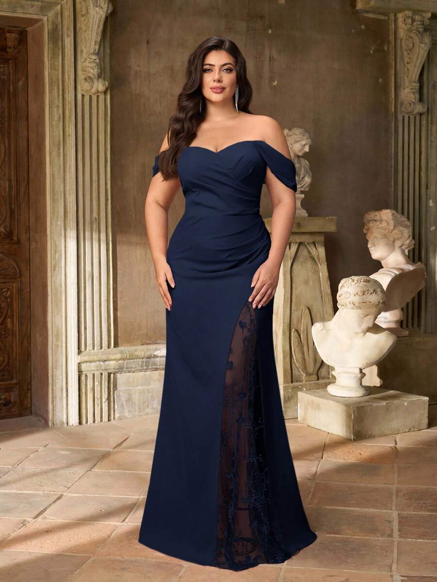Aureia Gaun Pesta Pernikahan Formal Musim Panas Warna Biru Tua Elegan Ukuran Plus, Gaun Tanpa Bahu dengan Detail Kerut, Bordir Jala, Motif Bunga 3D, Belahan Palsu, dan Potongan Ekor Ikan. - Navy Blue - View 1
