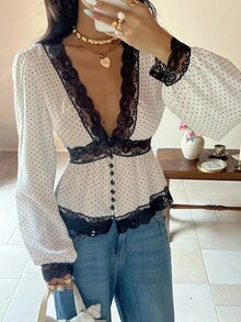 Serisse 女士休闲性感度假风波点印花深V领蕾丝荷叶边上衣，春秋季，适合女士穿着，冬季，新年，派对，婚礼，毕业典礼，优雅休闲，黑色蕾丝拼接波点面料，法式优雅夏季 - 杏色 - 查看 4