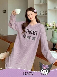 DAZY HELLO KITTY AND FRIENDS | SHEIN 女士宽松抓绒蓬松睡衣睡袍，饰有字母和卡通刺绣图案，冬季款 - 紫色 - 查看 7