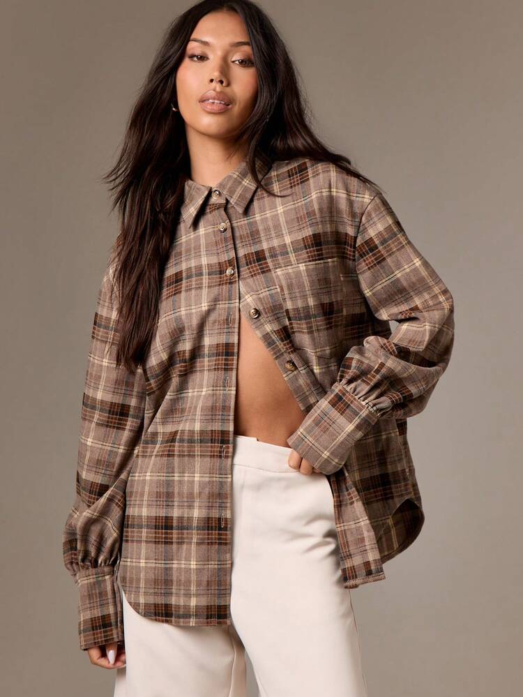 AiiRZ Koszula w kratę oversize z długim rękawem i kołnierzykiem, zapinana na guziki, niezbędny element jesienno-zimowej garderoby