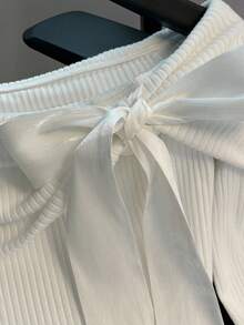 Franclia 女士简约时尚白色露肩大蝴蝶结翻领针织设计不对称下摆别致外穿T恤，适合秋冬季节、新年、感恩节、派对、婚礼等场合，优雅百搭。 - 白色 - 查看 5